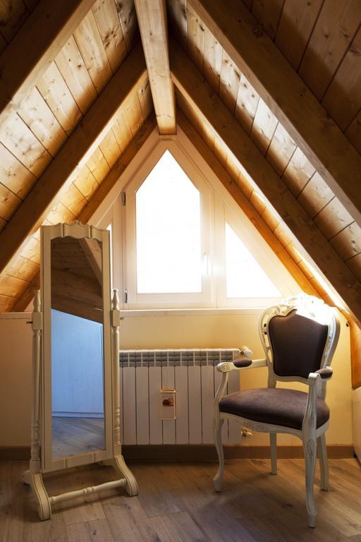 Residence La Corte Vezza dʼOglio Cameră foto